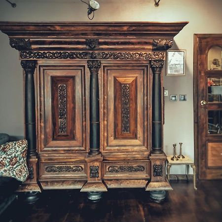 Тhe Bohemian Lodge-Entire House With Sauna Veliko Turnovo Bagian luar foto