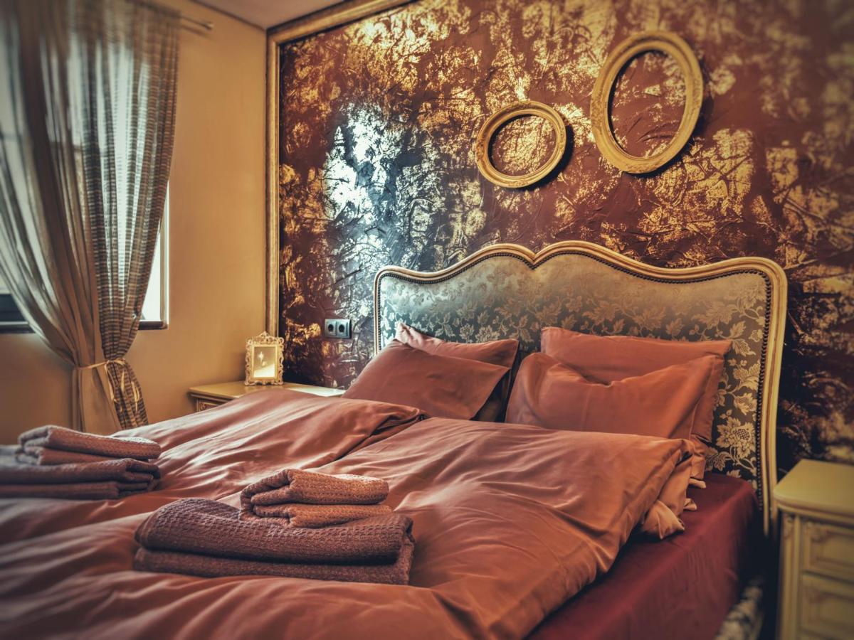 Тhe Bohemian Lodge-Entire House With Sauna Veliko Turnovo Bagian luar foto
