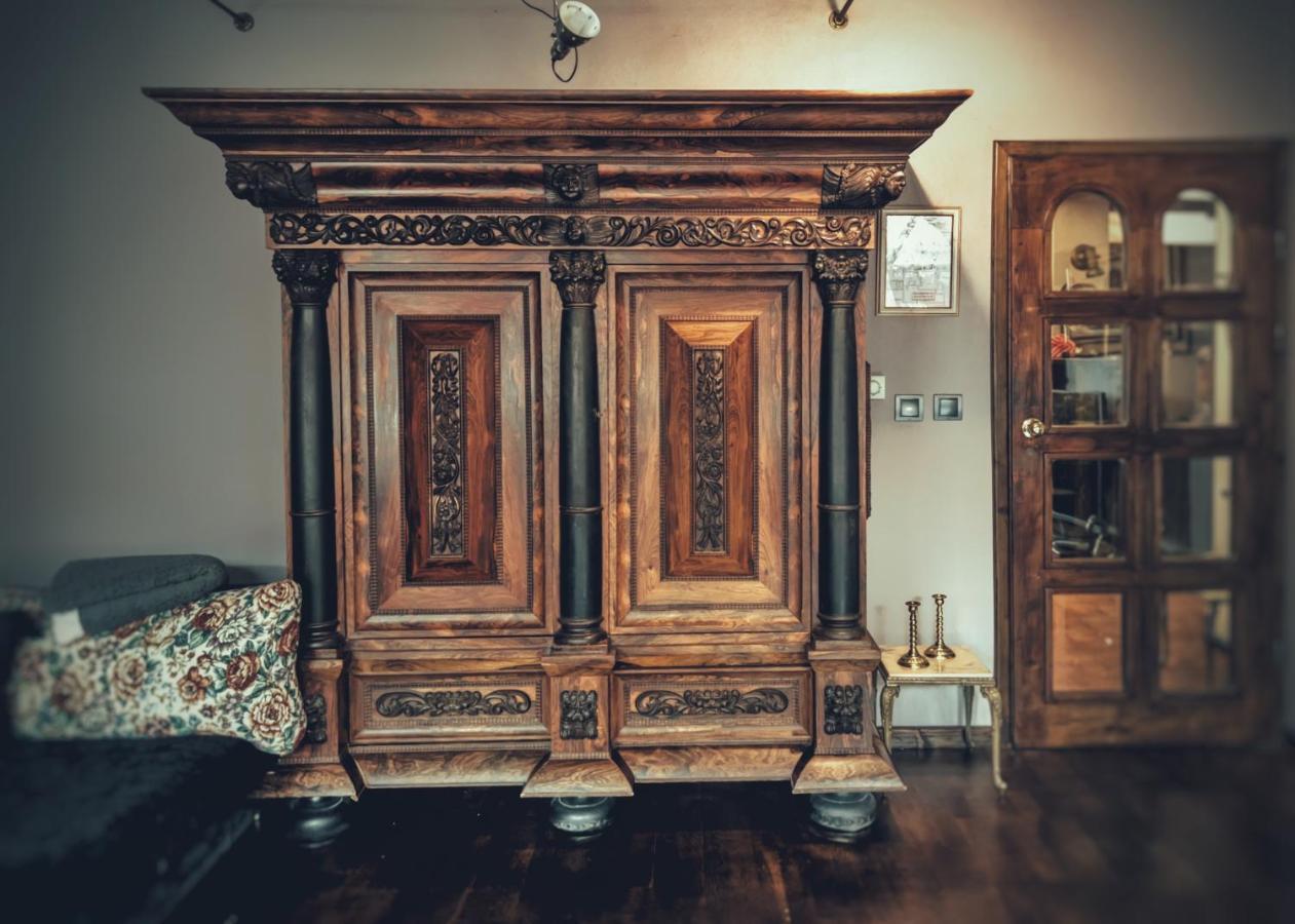 Тhe Bohemian Lodge-Entire House With Sauna Veliko Turnovo Bagian luar foto